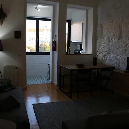Apartment Invite - City Center - Bonjardim *